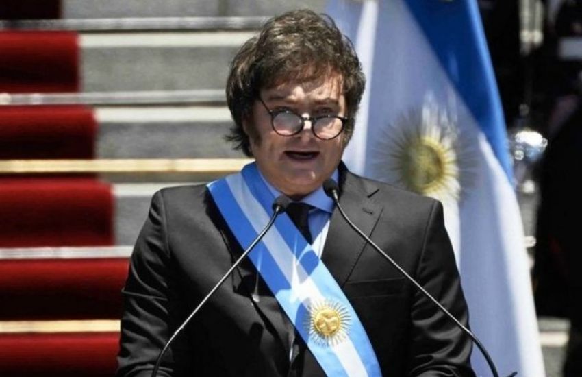 Milei toma posse como novo presidente da Argentina        