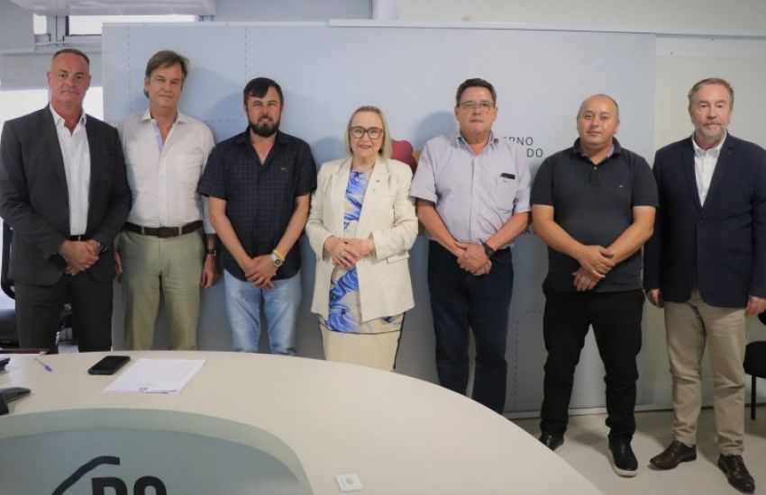 Secretária de Saúde do RS se encontra com nova diretoria da Santa Casa de São Lourenço do Sul 
