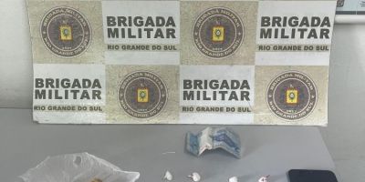 Homem é preso portanto crack e cocaína em São Lourenço do Sul