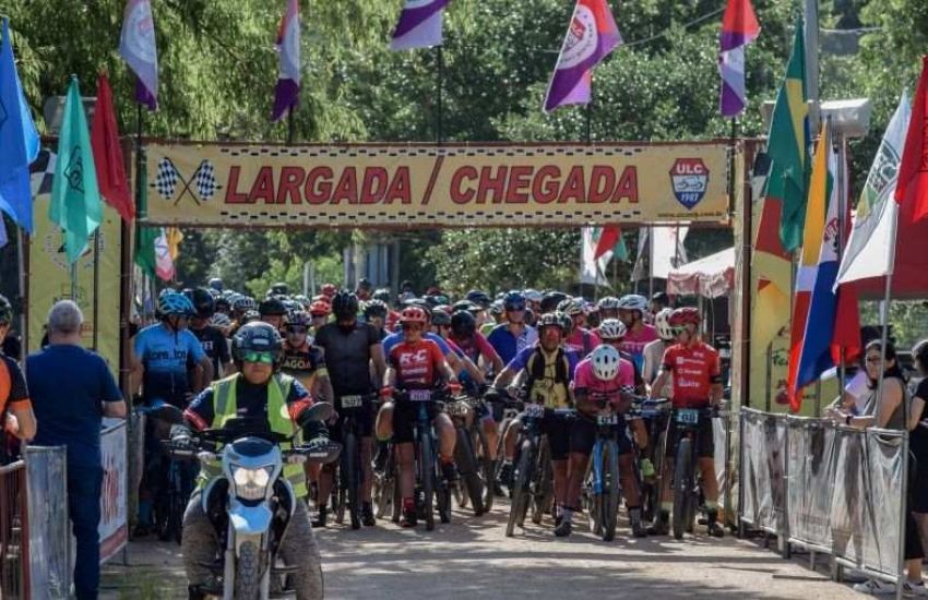 Abertura oficial do Campeonato Zona Sul de Mountain Bike reúne 150 competidores de 30 cidades em Cristal 