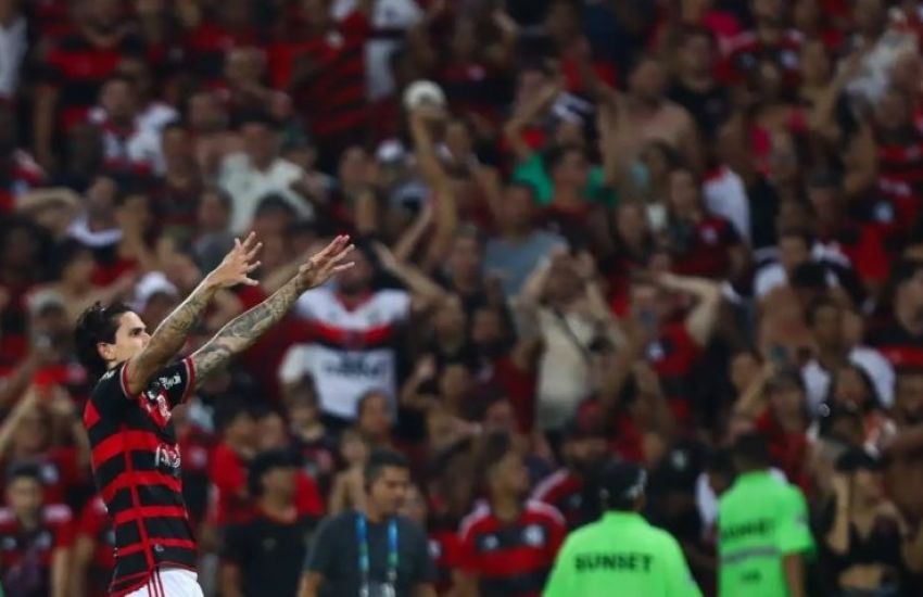 Flamengo segura empate com Fluminense e está na final do Carioca 