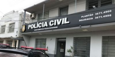  Homem é preso pela Polícia Civil na Praça Zeca Netto, em Camaquã