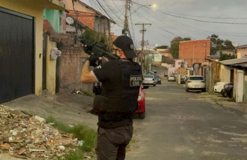 Operação da Polícia Civil prende autores de roubos de veículos em Porto Alegre 
