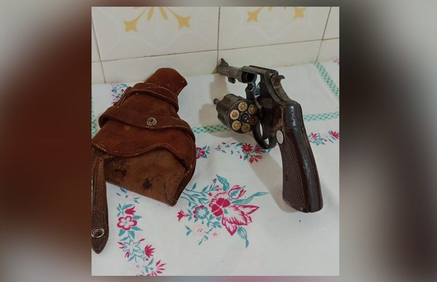 Polícia Civil prende homem e apreende arma de fogo em Camaquã 
