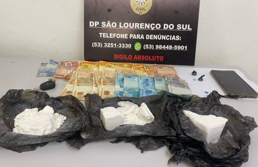 Droga, dinheiro e carro são apreendidos em São Lourenço do Sul 