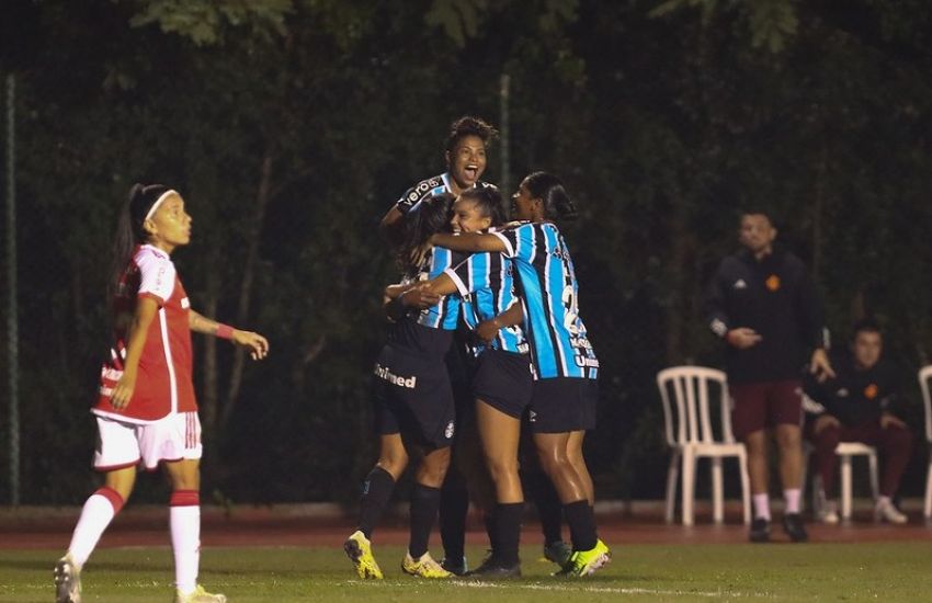 Grêmio vence clássico contra Inter por 2 a 0 no Brasileirão Feminino 