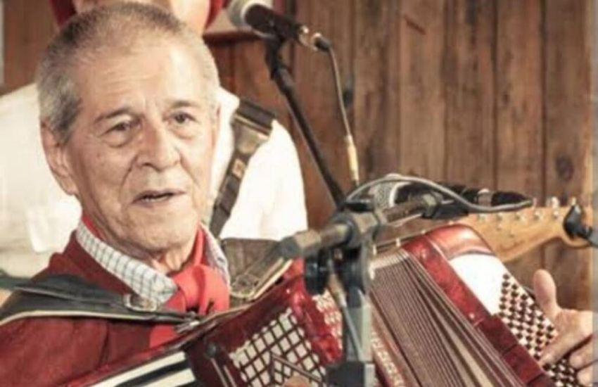 Albino Manique, músico tradicionalista gaúcho, morre aos 80 anos    