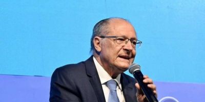 Alckmin afirma que não faltarão recursos para o Rio Grande do Sul