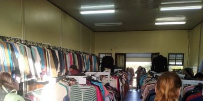 Campanha do Agasalho 2024 inicia distribuição de roupas na próxima semana em Camaquã