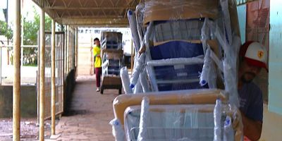 Governo do RS inicia entrega de novos mobiliários para escolas atingidas pelas enchentes    