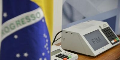 TSE recebe em média uma denúncia de propaganda irregular por minuto