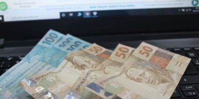 Empresas têm até esta sexta-feira para pagar o décimo terceiro salário