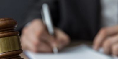 Mulher que planejou a morte do próprio pai será julgada pelo Tribunal do Júri em Rio Grande