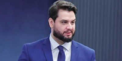 Ex-assessor de Bolsonaro é preso no Paraná após ordem do STF