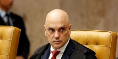 Moraes autoriza visitas de filhos e enteada a Bolsonaro