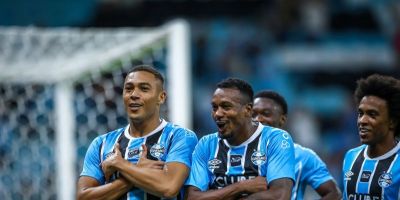 Carlos Vinícius marca de novo, Grêmio vence o Novo Hamburgo e está na semifinal do Gauchão