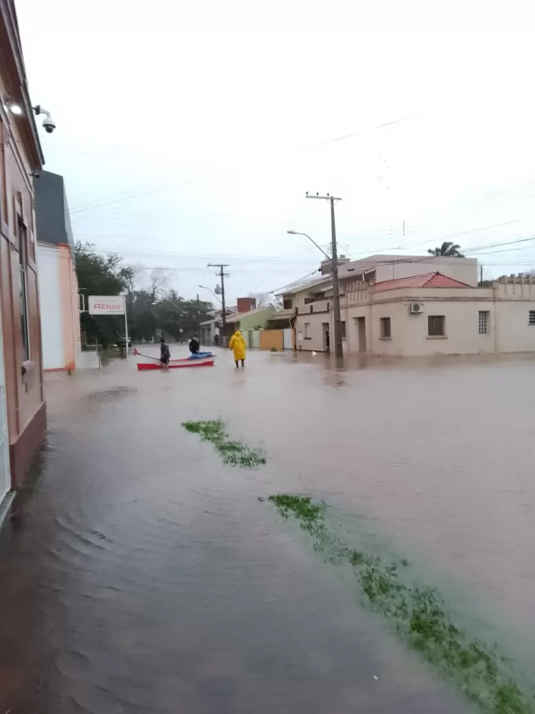Corsan: Segunda-feira a tarde deve faltar água em São Lourenço do Sul