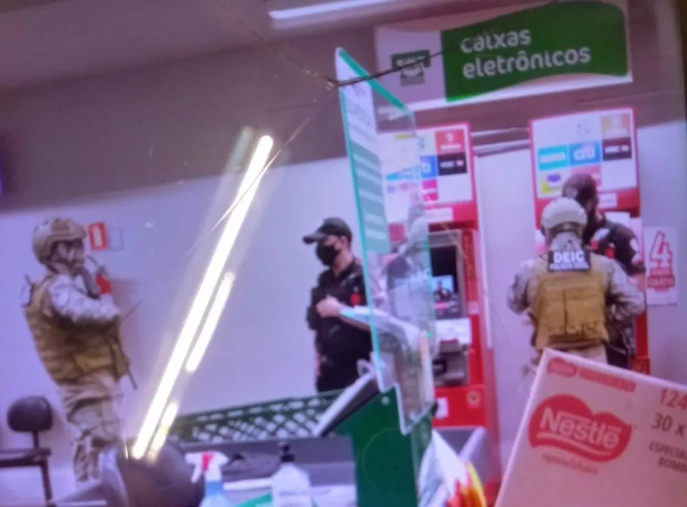 Foto: assalto a supermercado em Guaíba